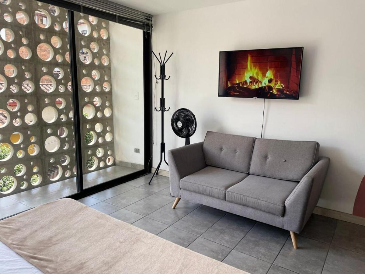 Tranvia 40 Apartments Medellín Eksteriør billede