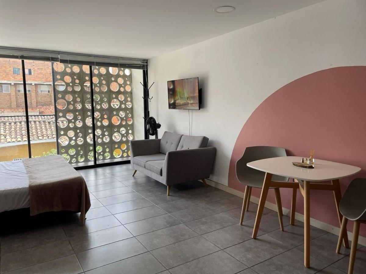 Tranvia 40 Apartments Medellín Eksteriør billede