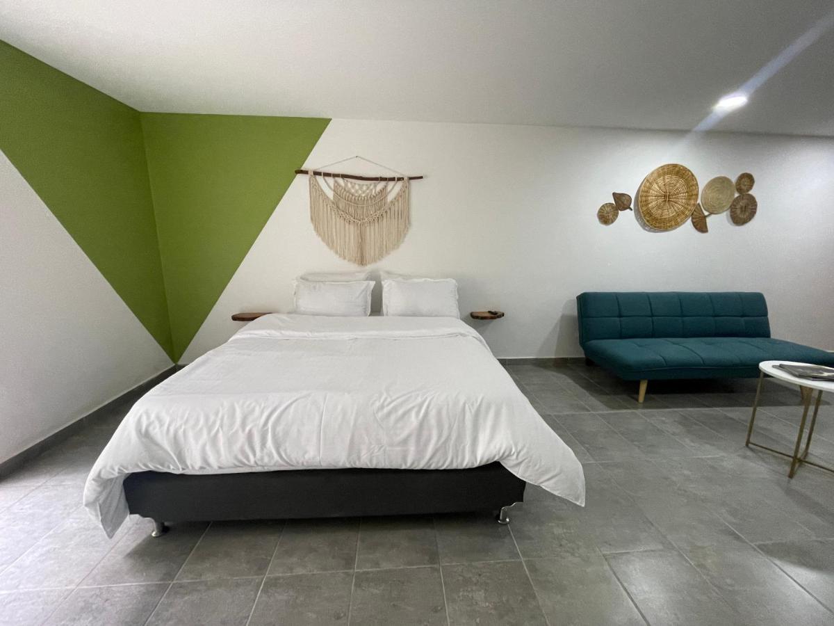 Tranvia 40 Apartments Medellín Eksteriør billede